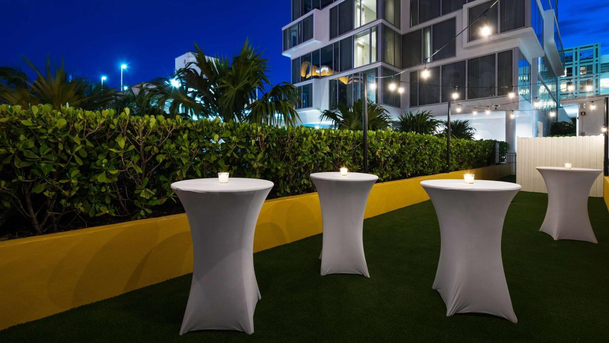 Hyatt Centric South Beach Miami Маями Бийч Екстериор снимка